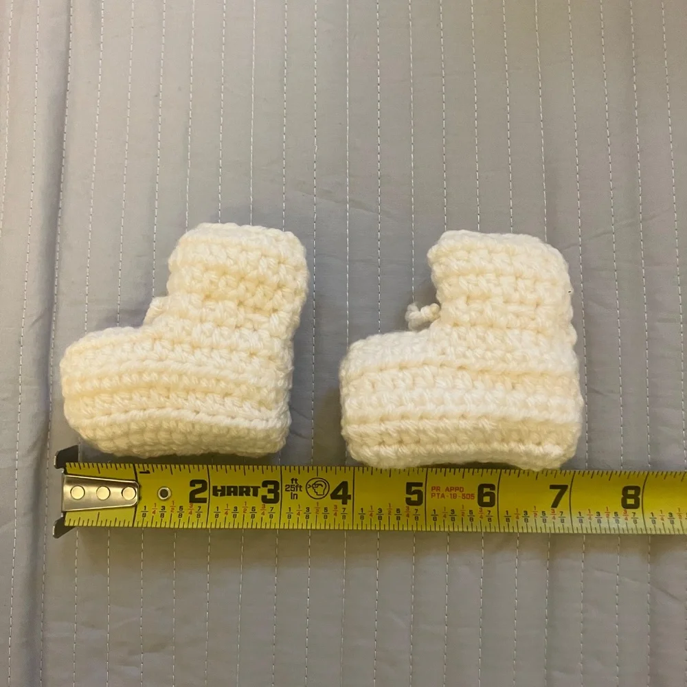 NWOT - Handmade Baby Booties Ivory w/Ivory Ribbon Ties - Size 0-2 Months